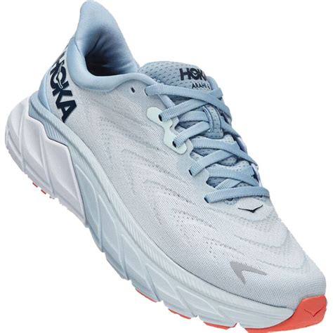 hoka arahi 6 wide women's.